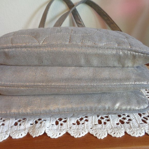 Relic Quilted Metallic Gold Shimmer Satchel - Picture 8 of 12